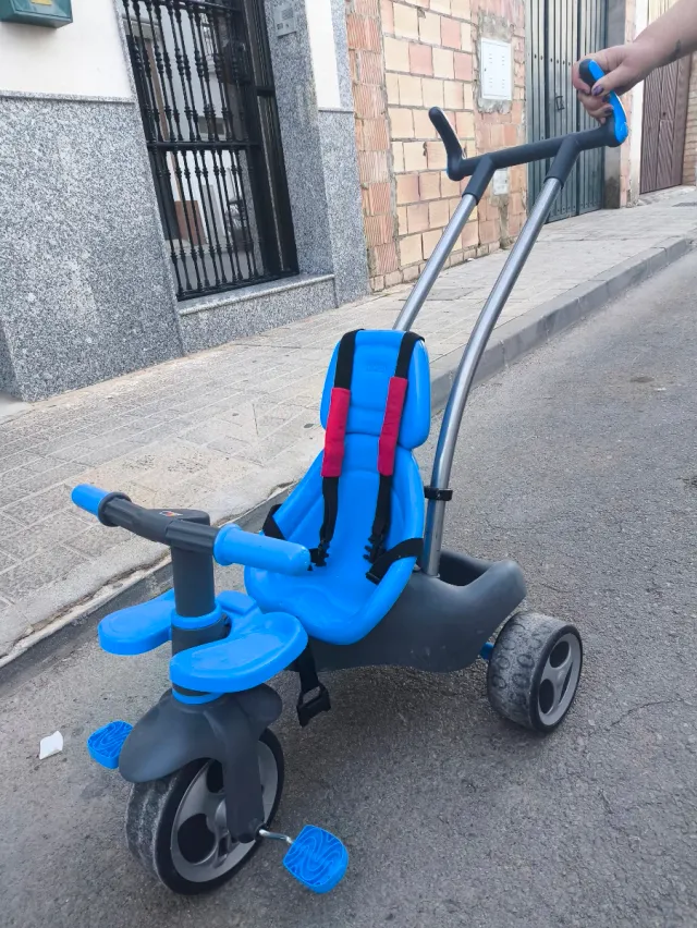 Triciclo Molto bebé azul
