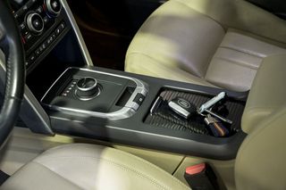 Land-Rover Discovery Sport LAND-ROVER 2.0L TD4 132kW 180CV 4x4 HSE