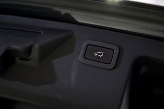 Land-Rover Discovery Sport LAND-ROVER 2.0L TD4 132kW 180CV 4x4 HSE