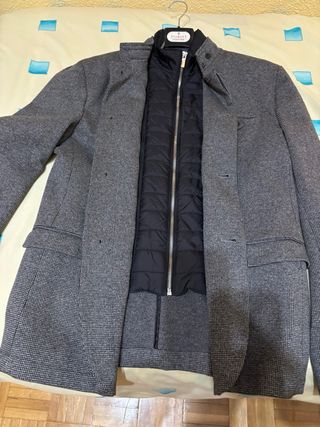 Chaqueta americana gris estilo chaleco