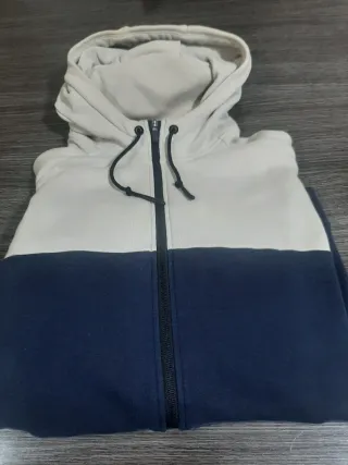 Sudadera con cremallera bicolor chico