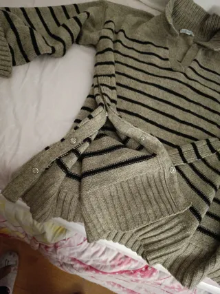 Jersey premamá rayas beige y negro.