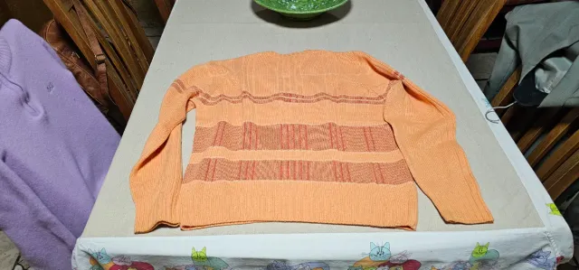 Jersey cuello pico naranja