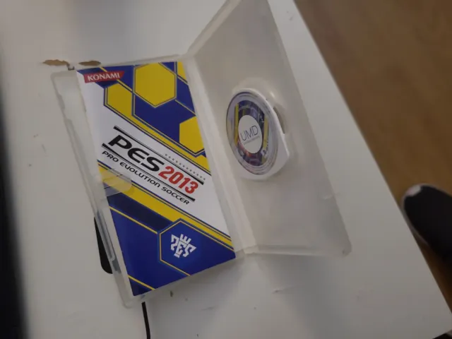 Juego PSP PES 2013 Pro Evolution Soccer