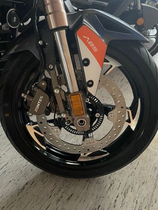 Moto Zontes 125cc Naranja