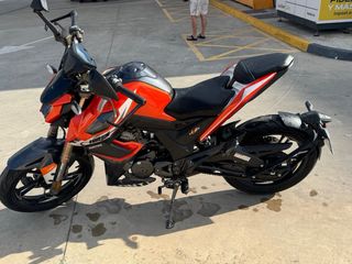 Moto Zontes 125cc Naranja