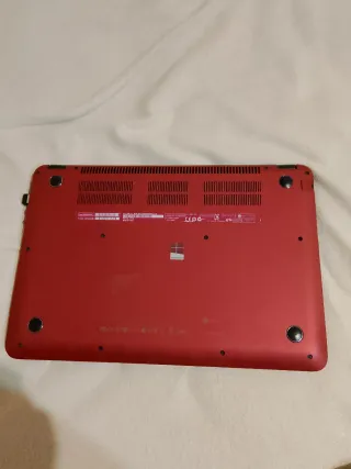 HP Envy Ultrabook Portátil Negro/Rojo