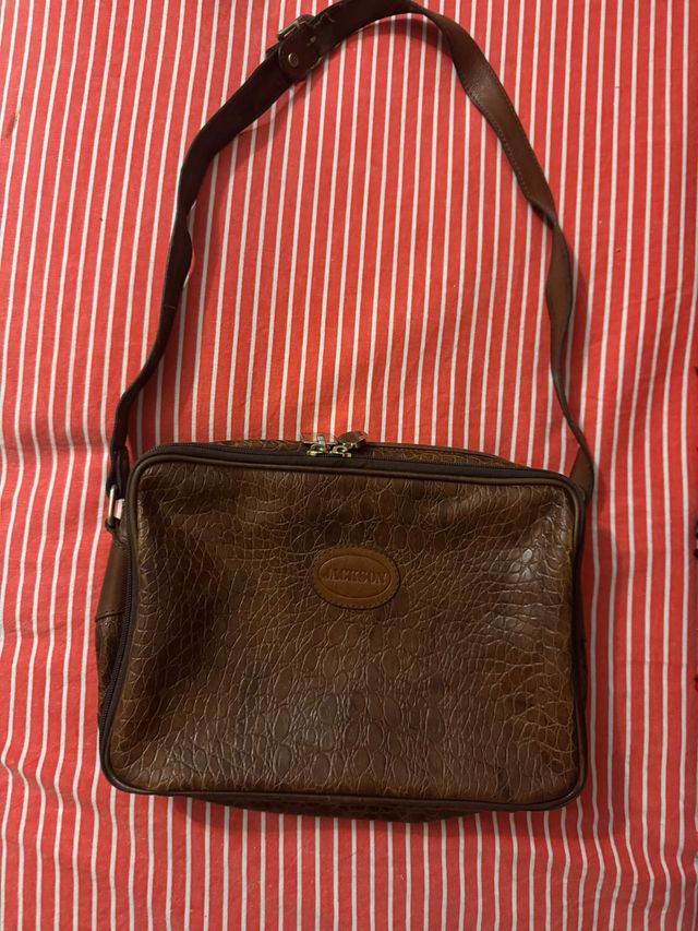 Borsa Jackson marrone effetto coccodrillo