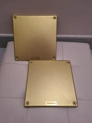 Pannelli laterali Nespresso Pixie dorati