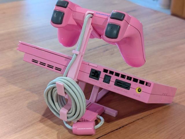 Supporto espositivo Sony PlayStation 2 Slim