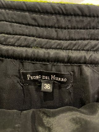 Falda midi verde Pedro del Hierro