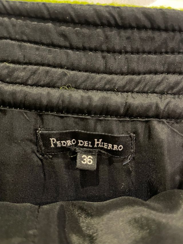 Falda midi verde Pedro del Hierro
