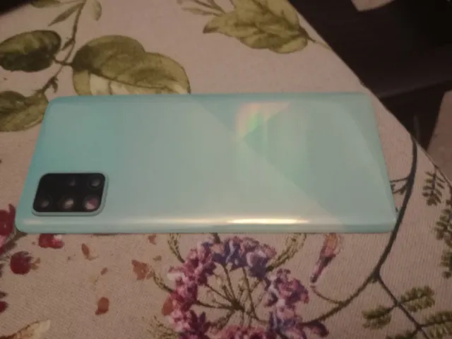 Copertina posteriore per Samsung A71