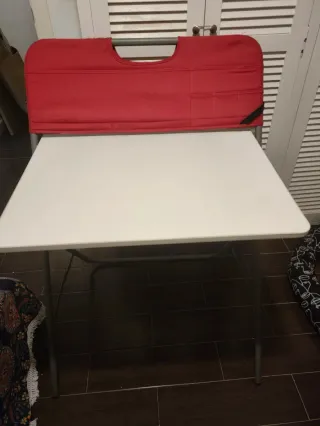 Mesa de estudio plegable