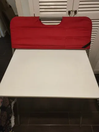 Mesa de estudio plegable