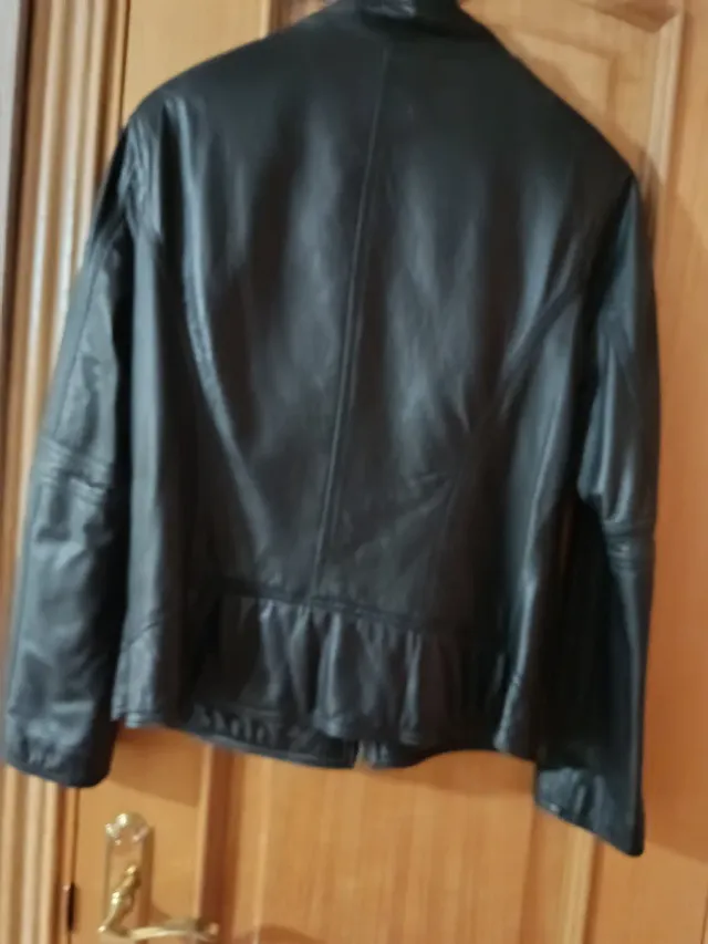 Chaqueta piel de mujer talla 44 negra