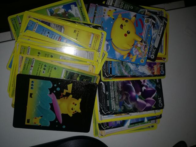 Colección Cartas Pokémon VMAX y V