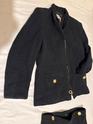 Traje de chaqueta y falda negro