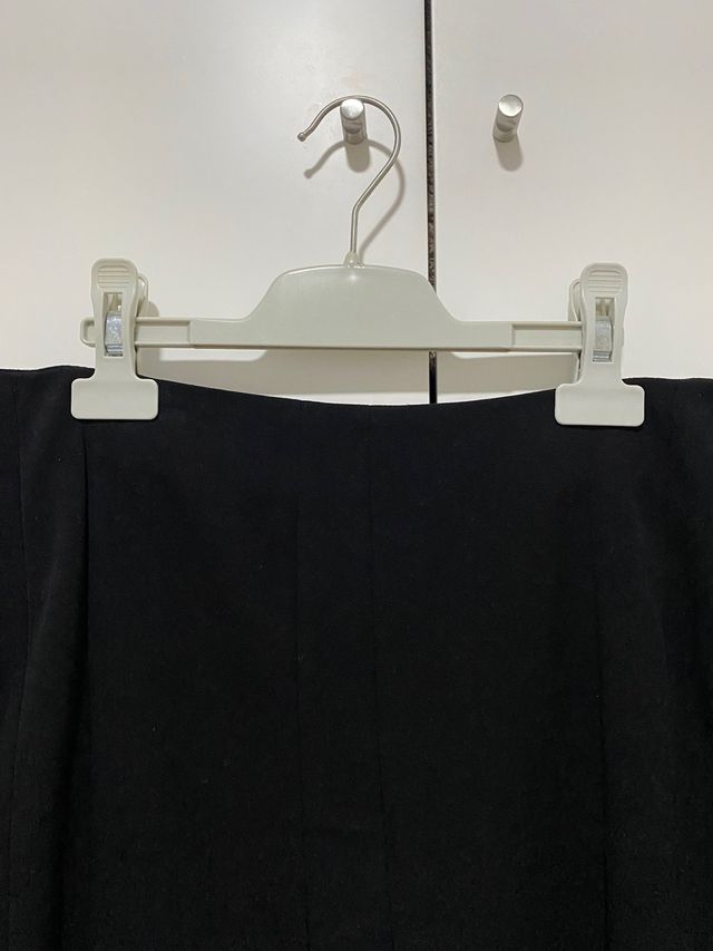 Falda midi negra mujer Amichi talla 38