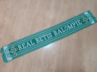 BUFANDA REAL BETIS BALOMPIÉ