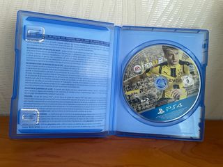 Lote 3 Videojuegos PS4: FIFA 17, PES 15 y 16