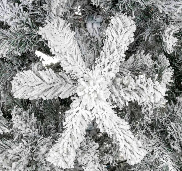 Albero di Natale innevato  altezza 2,10