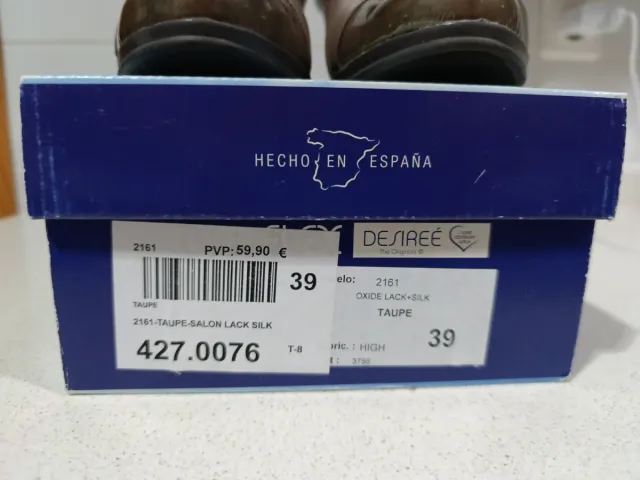 ZAPATOS DESIREÉ TOTAL FLEX. COMO NUEVOS. Talla 39.
