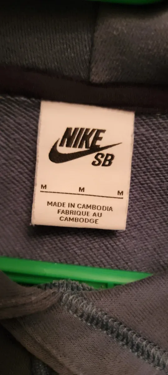 Sudadera Nike SB Hombre verde azulado.