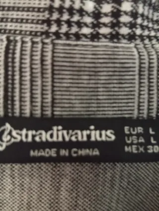 Chaqueta tipo camisa Stradivarius Talla L