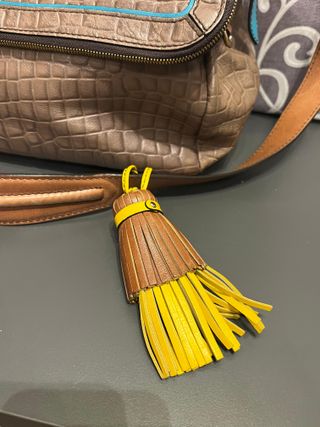 Bolso Tous Piel Cocodrilo Marrón y Amarillo