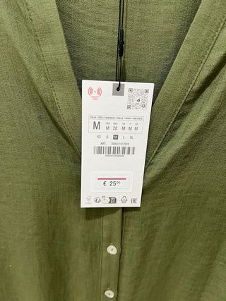 Camisa Zara verde militar bordada talla M
