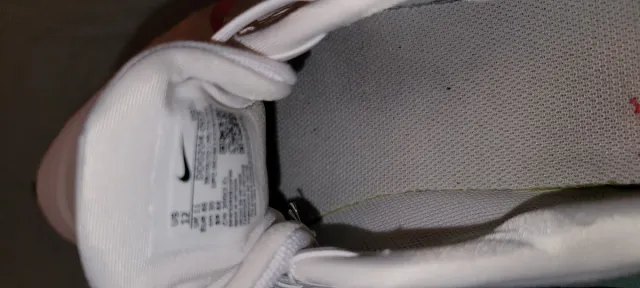 Zapatillas Nike Hombre Blancas y Rojas