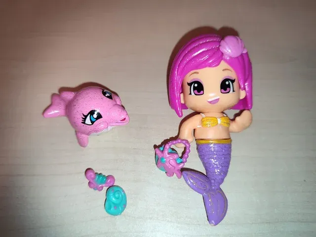 Sirenita Pin y Pon con accesorios