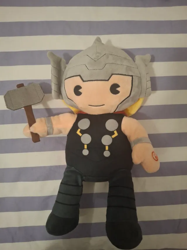 Peluche Thor.