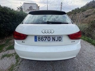Audi A1 2012