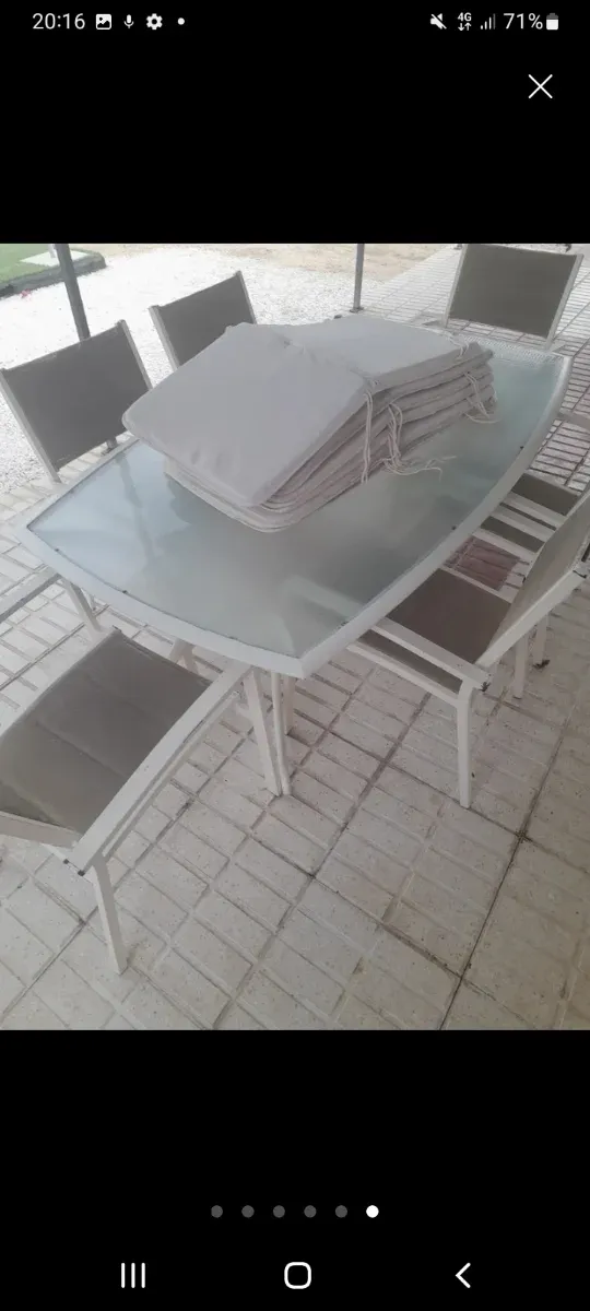 Mesa Terraza Cristal y 6 Sillas Metal