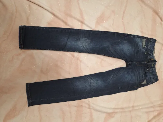 Pantalón vaquero niña Zara T10