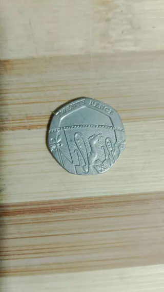 Lote de Monedas Británicas Variadas