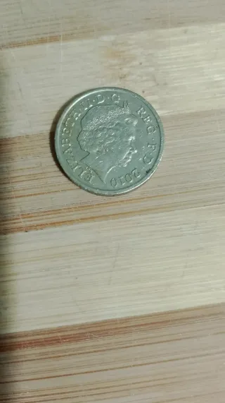 Lote de Monedas Británicas Variadas