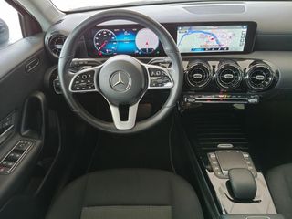 Mercedes-Benz A180 *MODELO 2022*