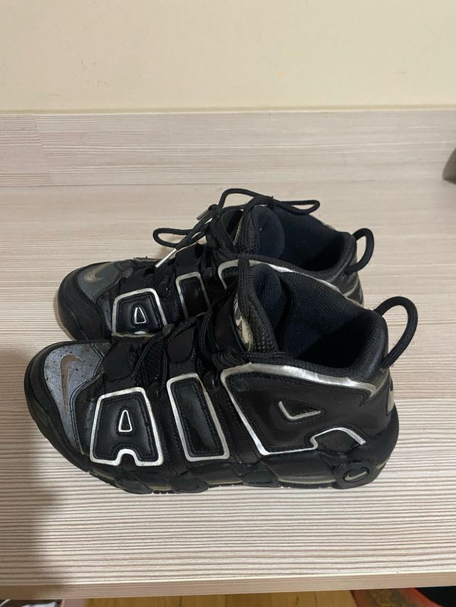 Nike Air More Uptempo Negras Talla 40