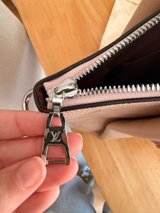 Bolso Louis Vuitton Haumea Beige/Rosa