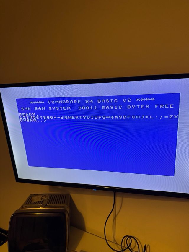 Commodore 64 + Accessori