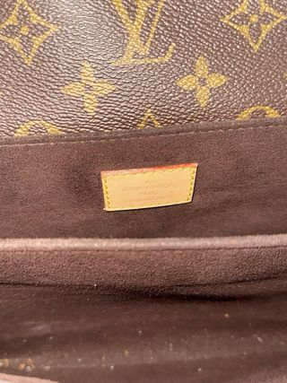 Louis Vuitton pochette métis