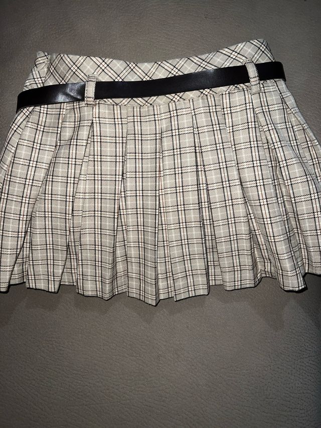 Falda Zara cuadros talla 8