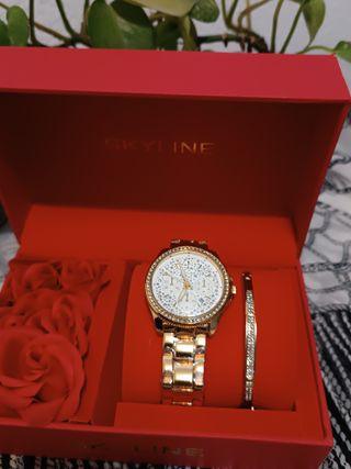 Reloj Skyline Mujer Dorado con Pulsera