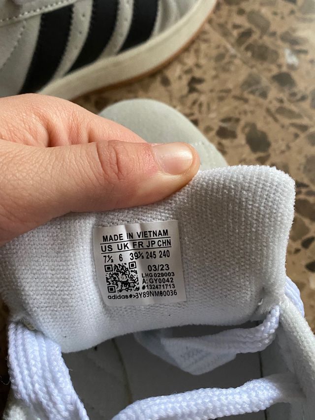 Zapatillas Adidas Grises