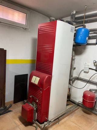 Caldera Gasolio Roca + Serbatoio 1000L