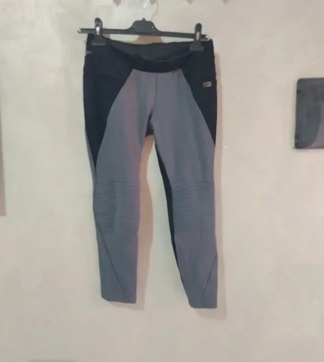 Pantaloni Richmond neri e grigi