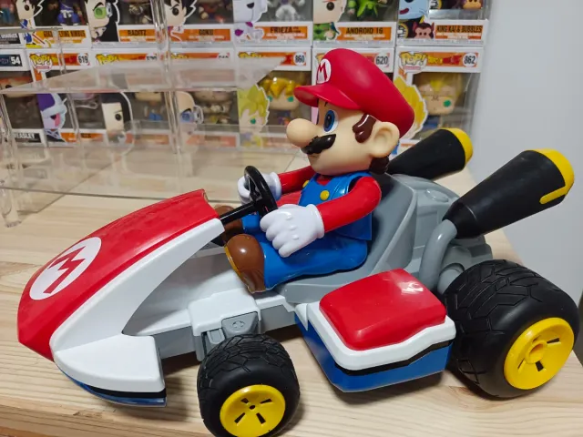 Macchina Super Mario Kart